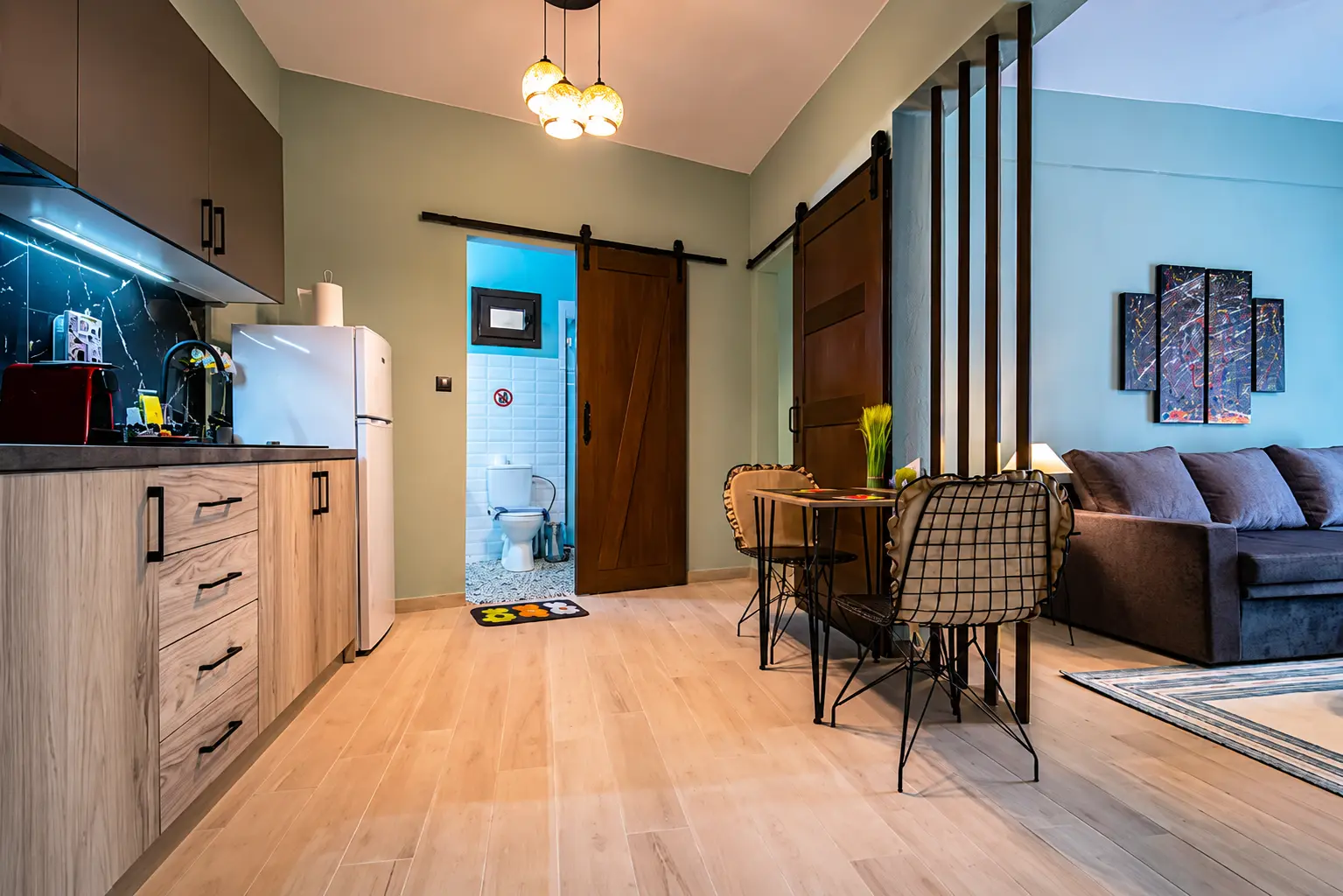 Bedroom with double bed