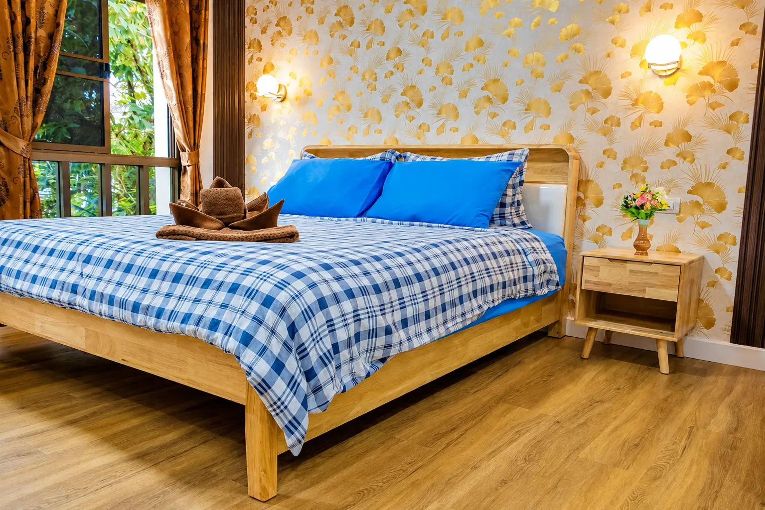 Double room with comfortable bed